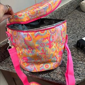 Amika cooler bag